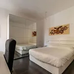 Guesthost - Cozy Near Tiburtina