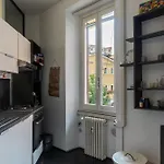 Guesthost - Cozy Near Tiburtina Apartament